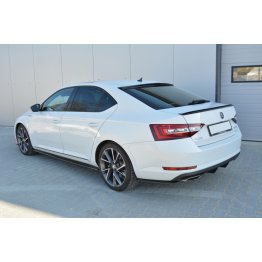 Накладка козырёк на заднее стекло на Skoda Superb III